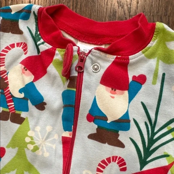 Hanna Andersson christmas holiday Gnome Print Kids Footie pajamas size 3 90 - Picture 3 of 6
